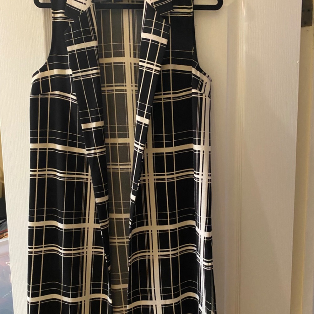 DR2 sleeveless vest size M